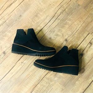 Eileen fisher leather booties